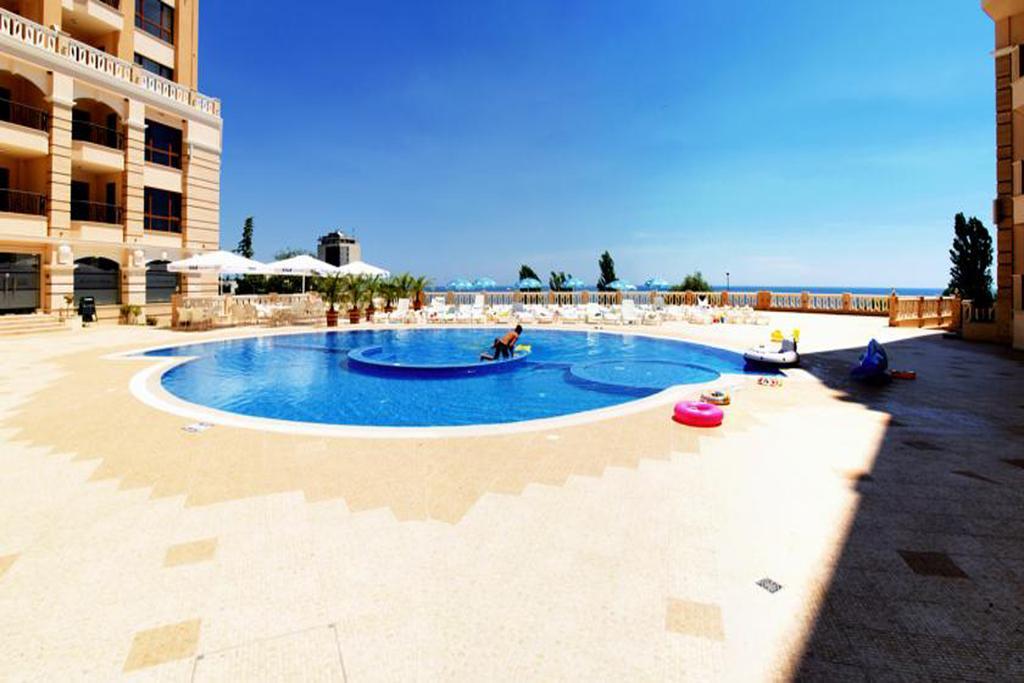 Psb Cabacum Beach Apartments Zlatni pjasătsi Eksteriør bilde